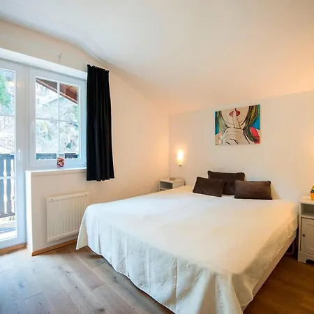 Apartment Lavish Nearby Tourist Attractions Bad Gastein